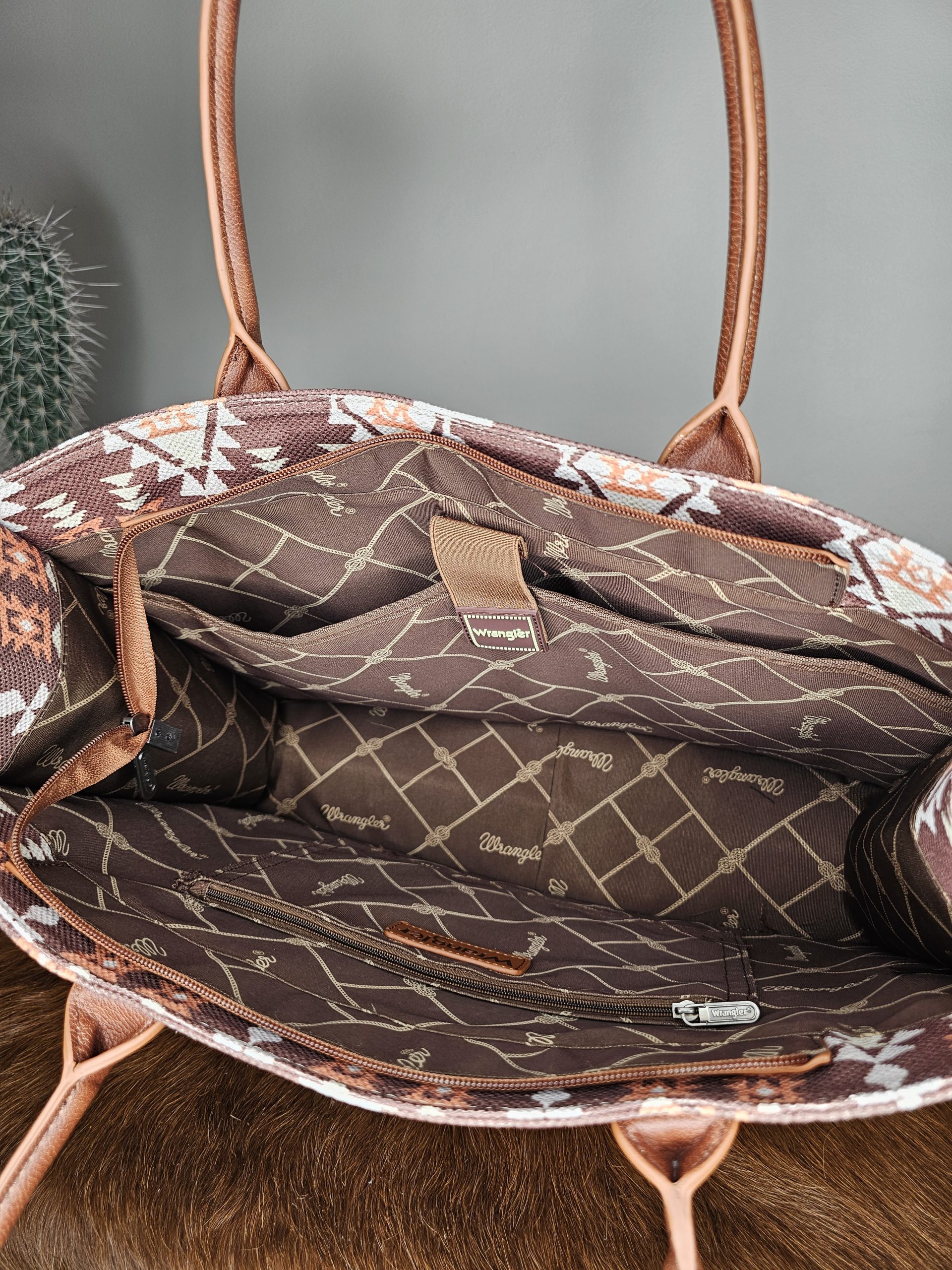 Wrangler 2203-8119cf-3